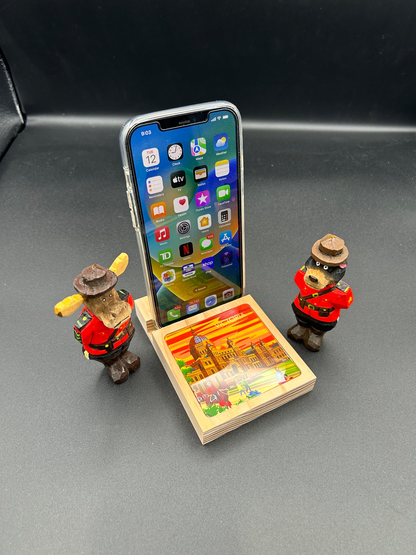 Wood Cell Phone Stand-Victoria Parliament Building(Sunrise)